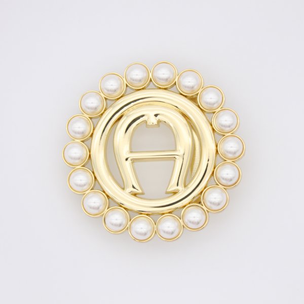 Custom Gold & Pearl Fashion Belt Buckle