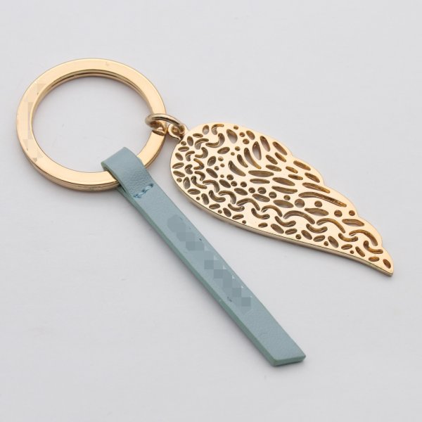 Elegant Angel Wing Keyring - Image 2
